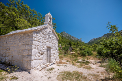 Lady of Health Church (18 c.)